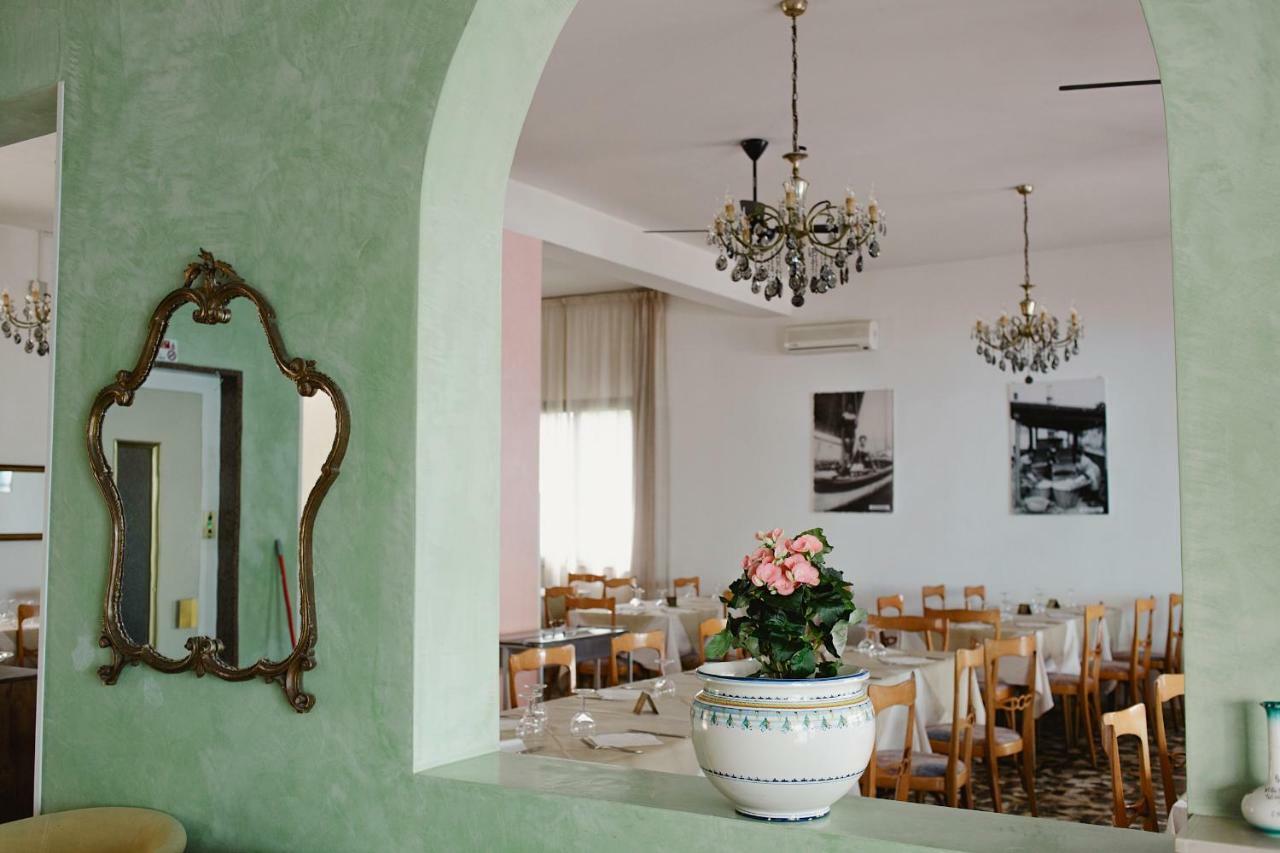 Hotel Lauretta Bellaria-Igea Marina Dış mekan fotoğraf