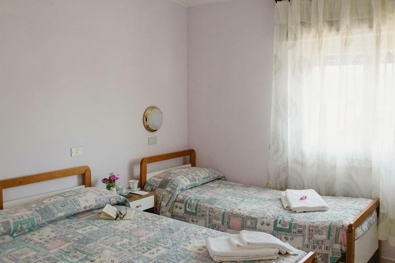 Hotel Lauretta Bellaria-Igea Marina Dış mekan fotoğraf